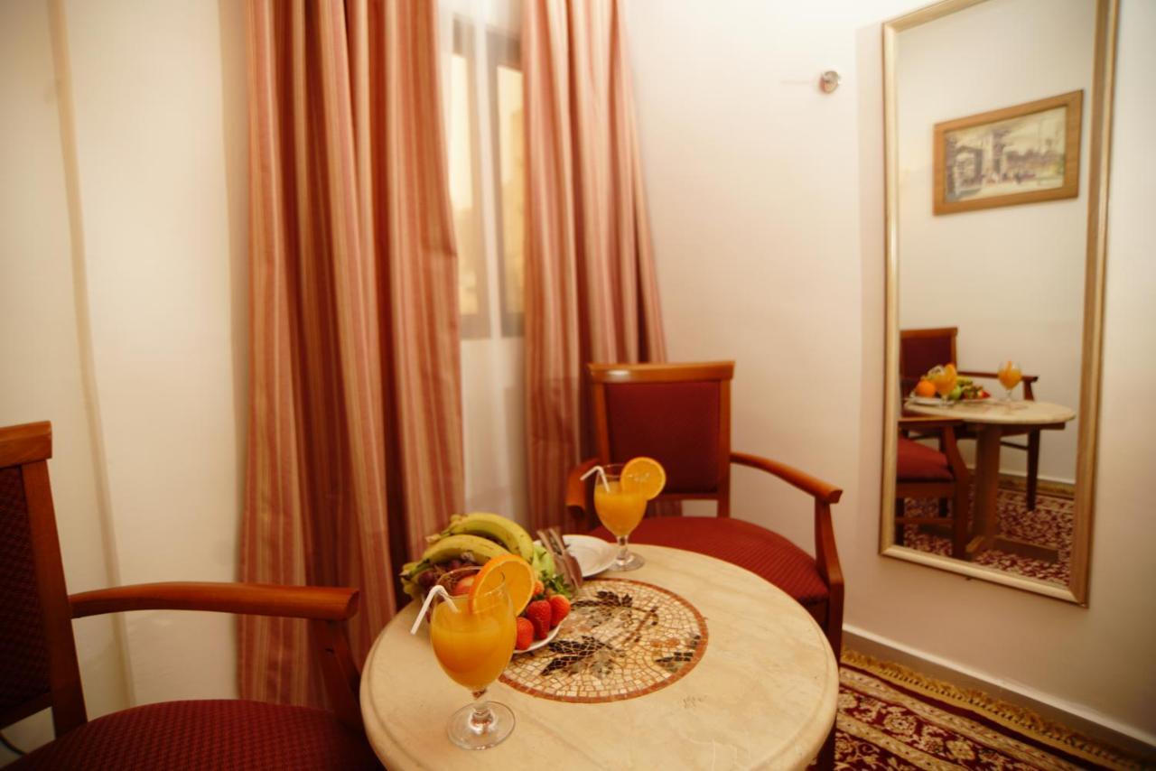 Petra Plaza Hotel Wadi Musa Exterior photo